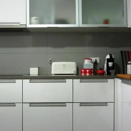 R. De Ciriaco Cardoso Apartment